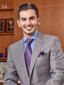 Dr. Shouresh Charkhandeh Dr. Shouresh Charkhandeh